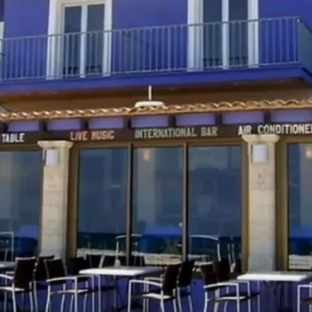 Blue Hotel