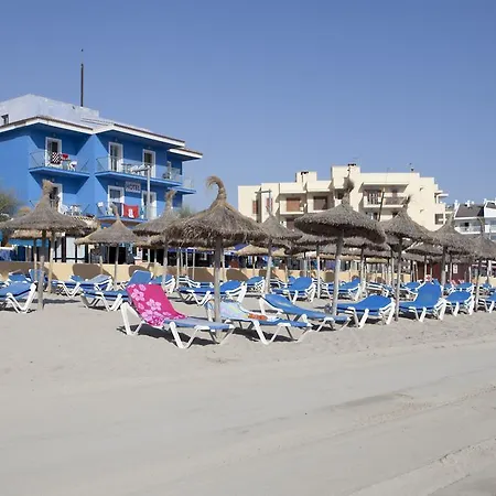 Blue Hotel *